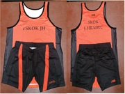 Dres - chlapecký.jpg